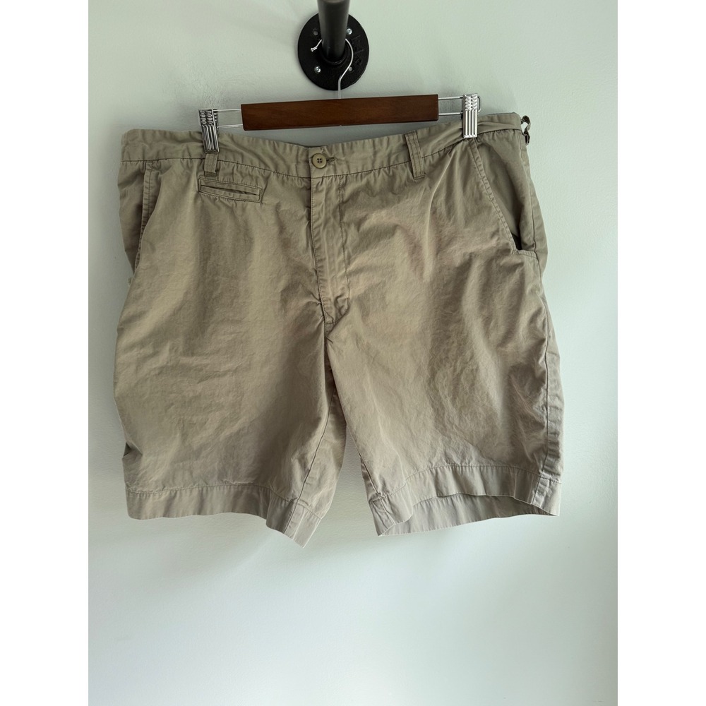 Woolrich Mens Khaki Chino Shorts Tan Cotton Flat Front Outdoor Hiking Size 40